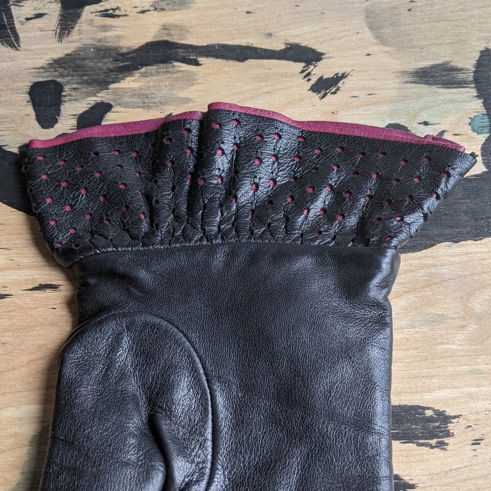 Leather gloves - 6 1/2 - Picture 6 of 10